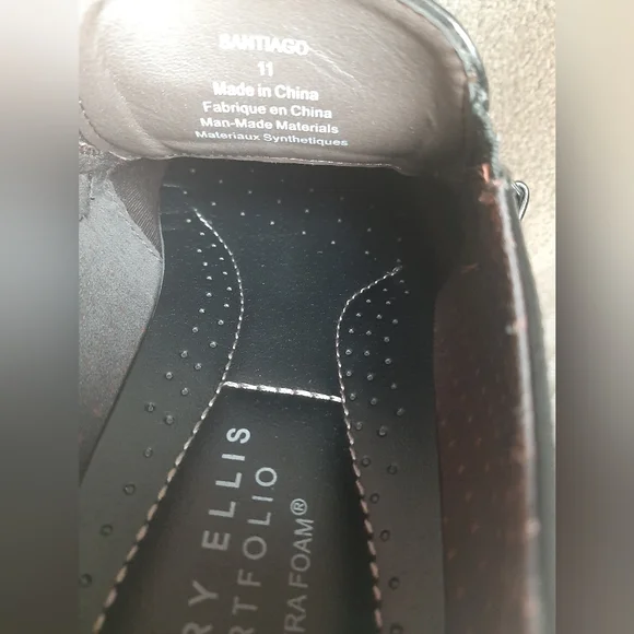 Perry Ellis Black Leather Loafers - Picture 5 of 5